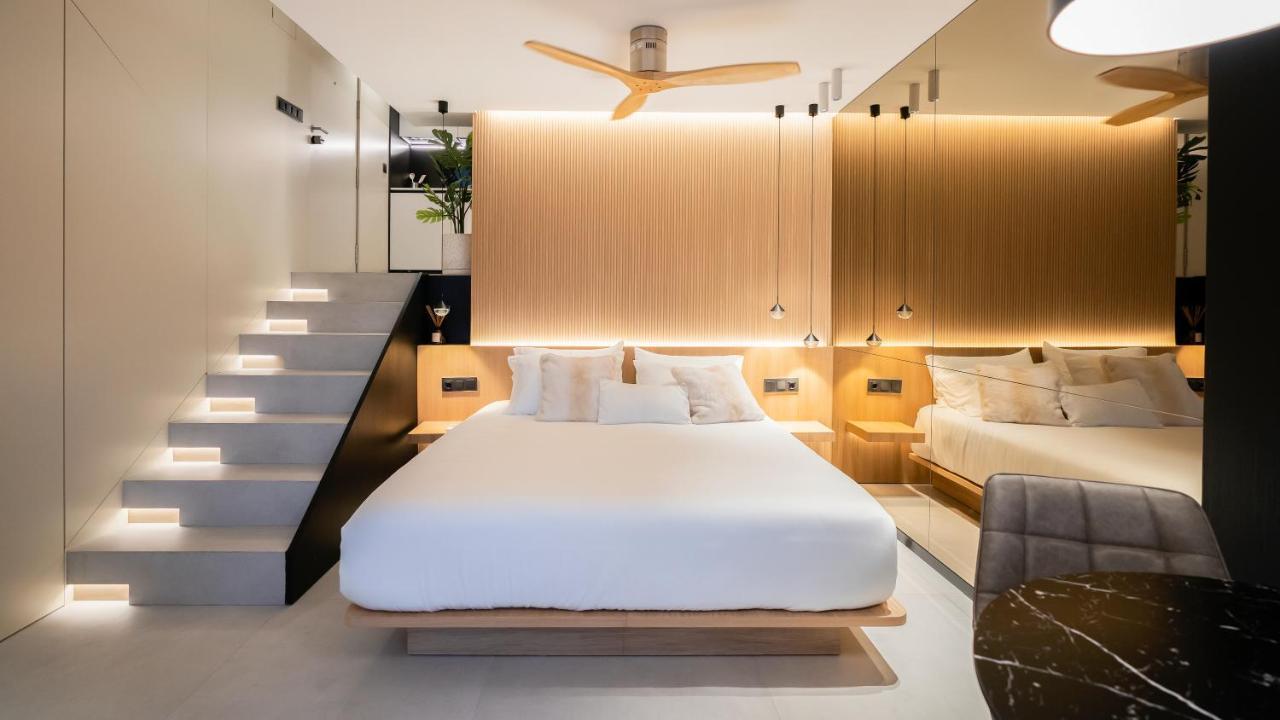 Aloha Apartamentos - Primera Linea De Playa - Vista Al Mar 贝纳尔马德纳 外观 照片